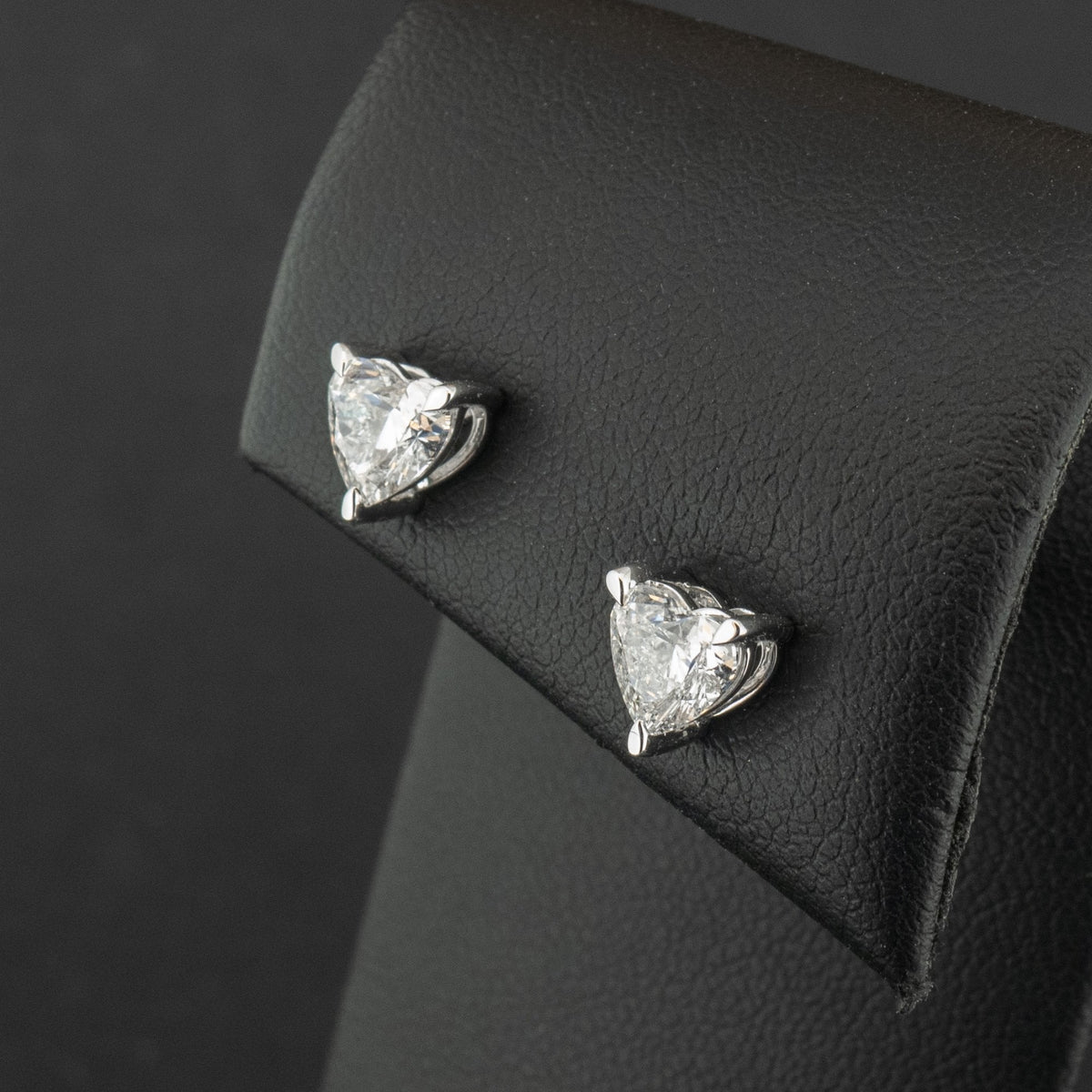 18Ct White Gold Lab Created 1.54ct Diamond Heart Stud Earrings