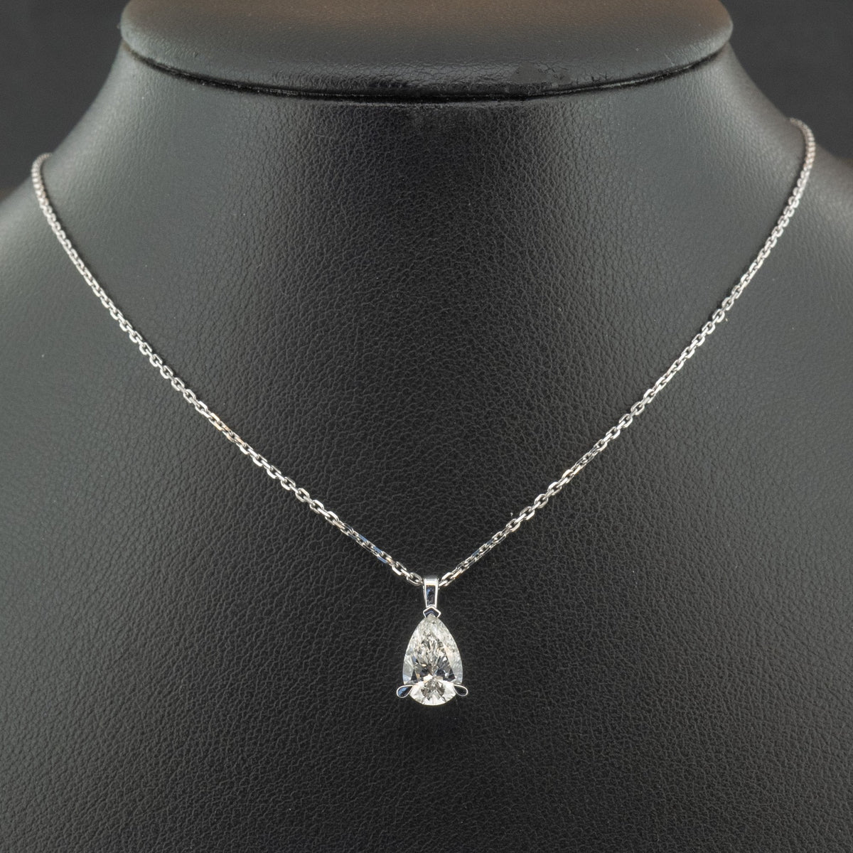 18Ct White Gold Lab Created 1.02ct Pear Cut Diamond 16-18" Necklace