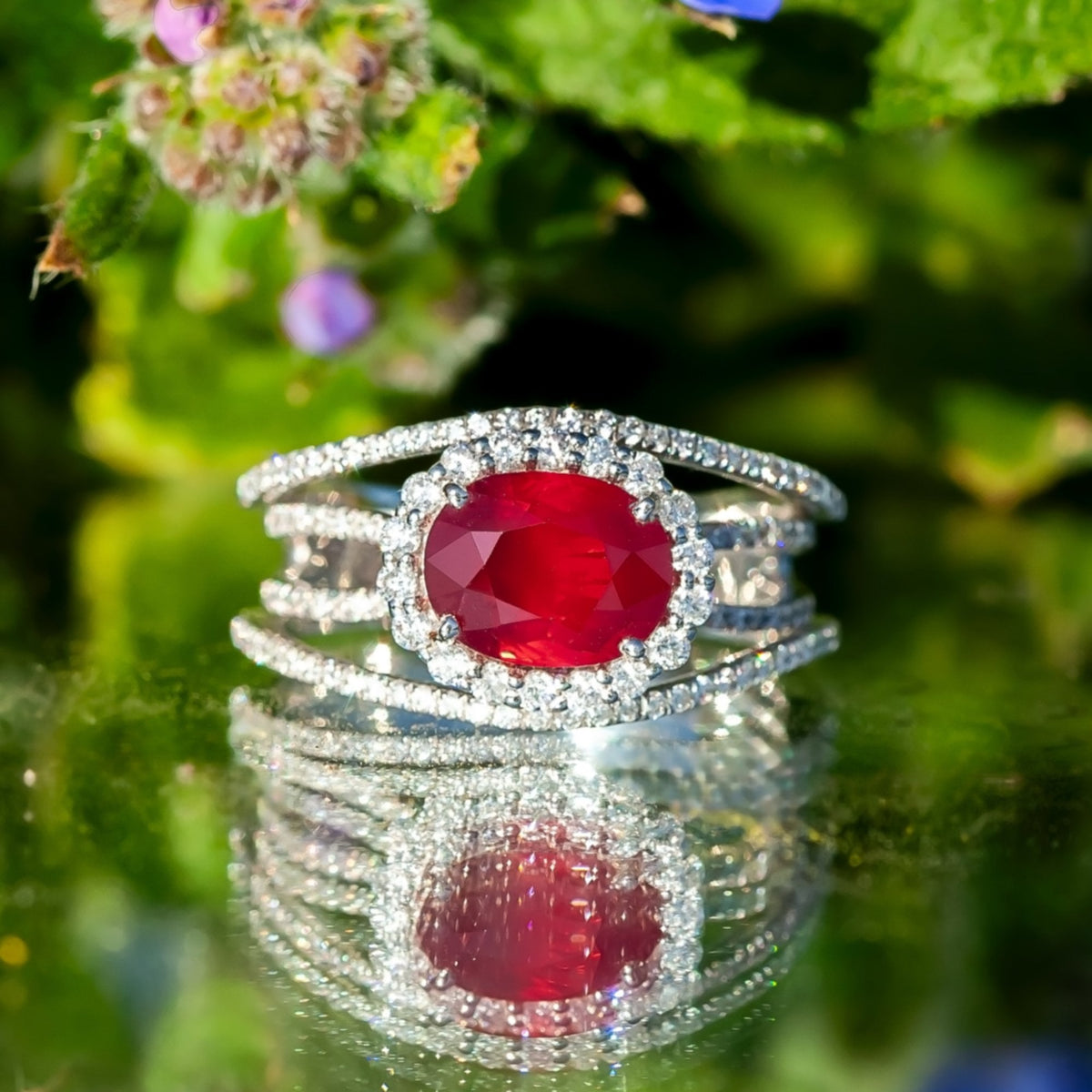 2.77ct Oval Ruby and 0.62ct Diamond Platinum Ring 9.5g