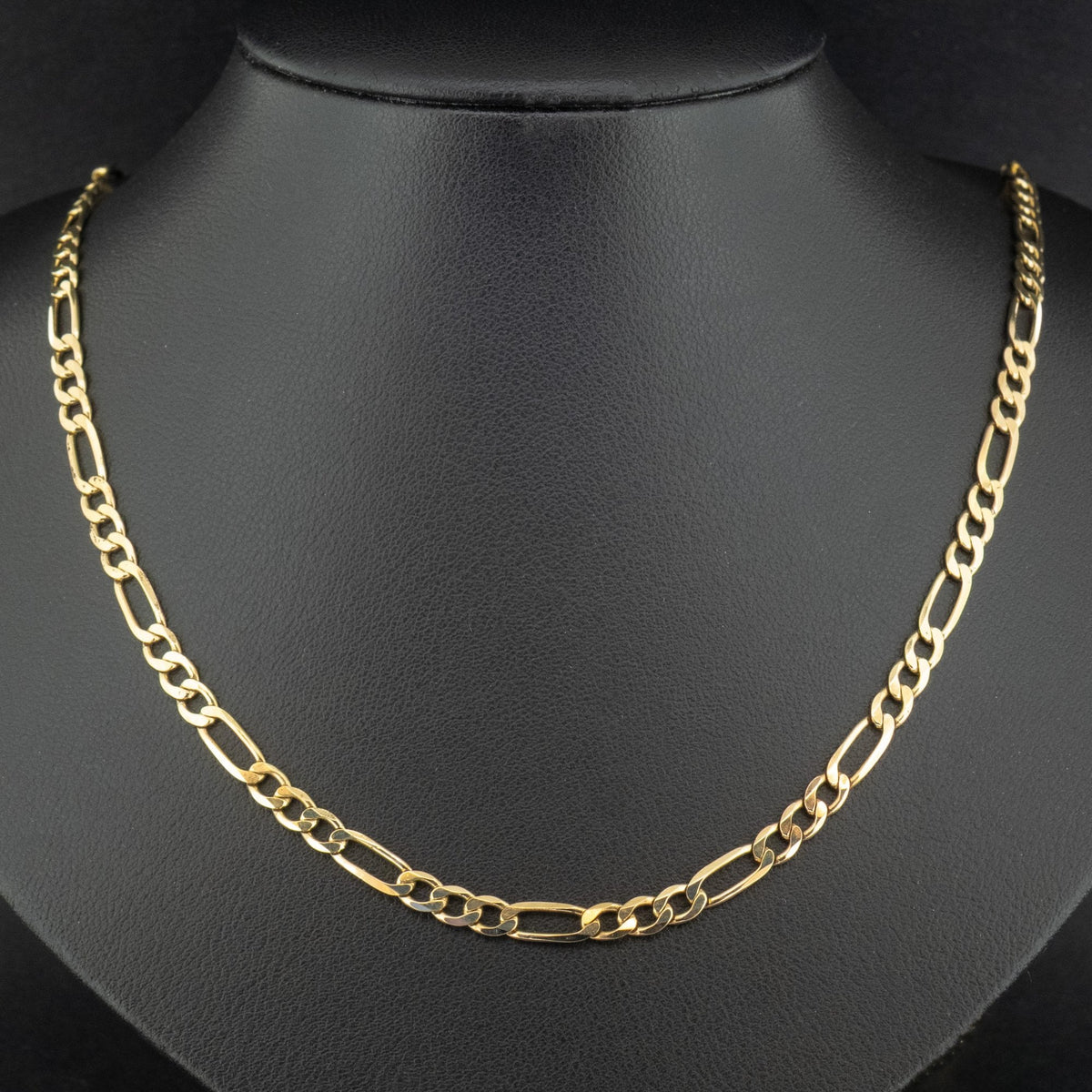 9ct Yellow Gold 28 Inch Figaro Chain Necklace 14.6g