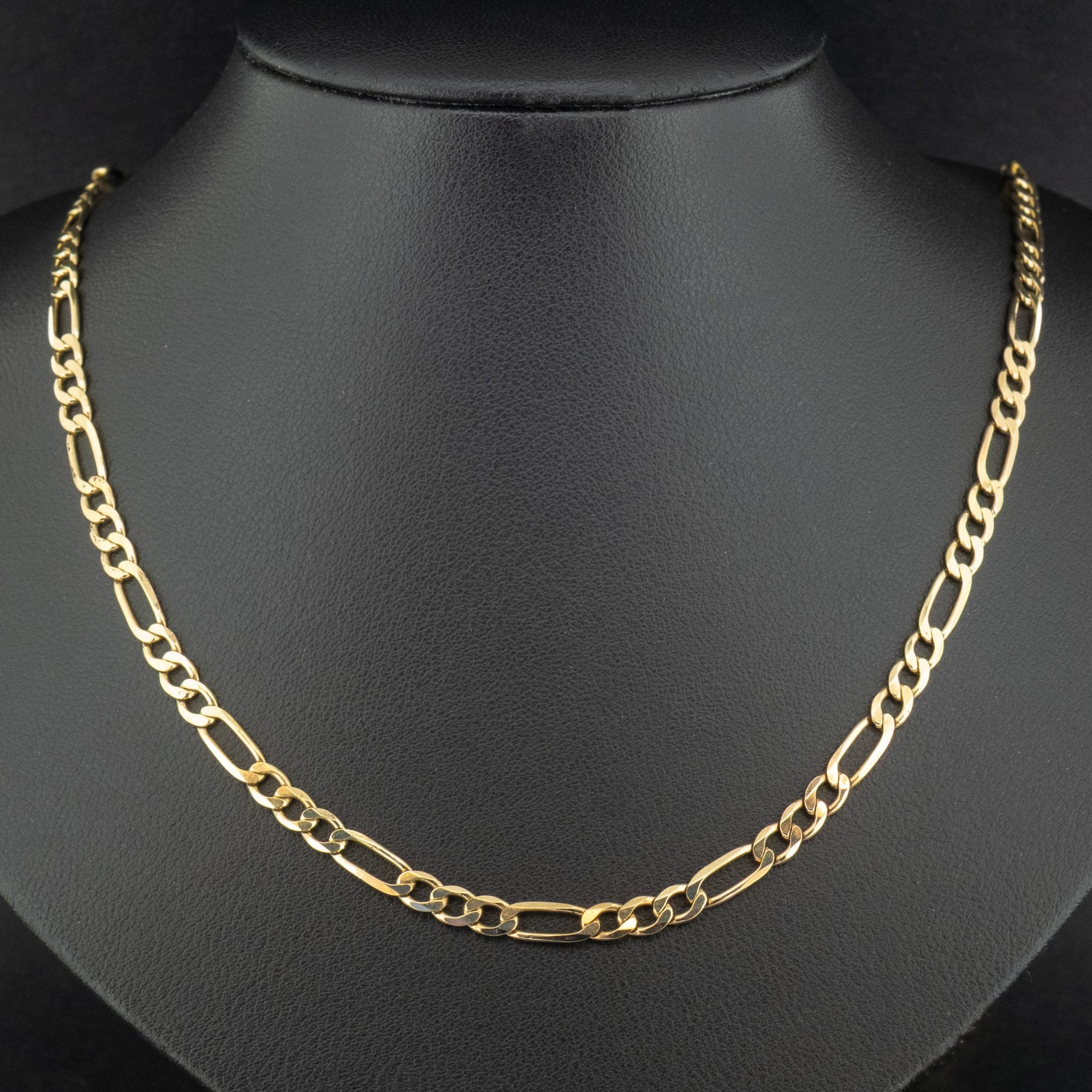 9ct Yellow Gold 28 Inch Figaro Chain Necklace 14.6g
