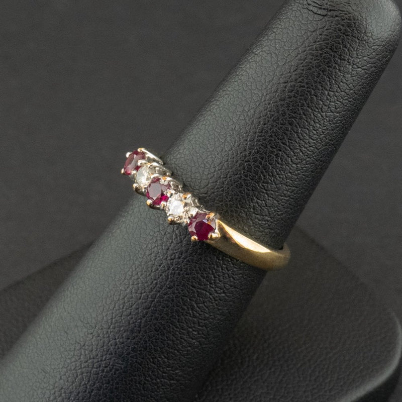 9ct Yellow Gold Ruby and Diamond Ring Size N 2.4g