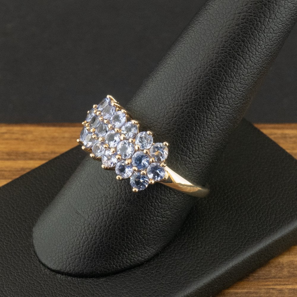 9ct Yellow Gold Blue Stone Cluster Ring Size R 1/2 3.9