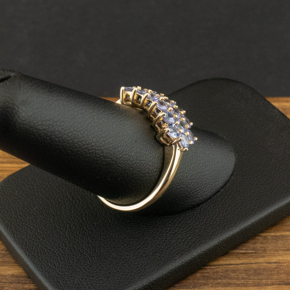 9ct Yellow Gold Blue Stone Cluster Ring Size R 1/2 3.9
