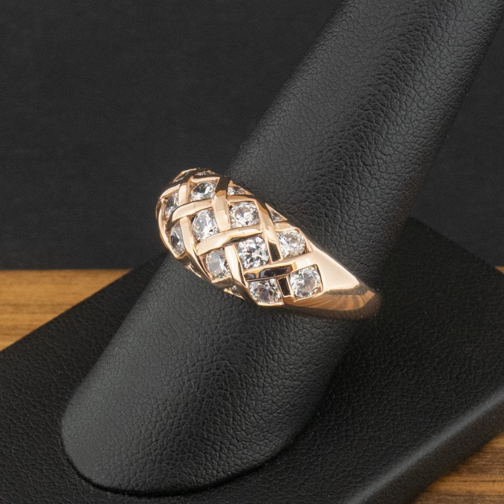 14ct Rose Gold CZ Criss Cross Pattern Ring Size R 3.8g