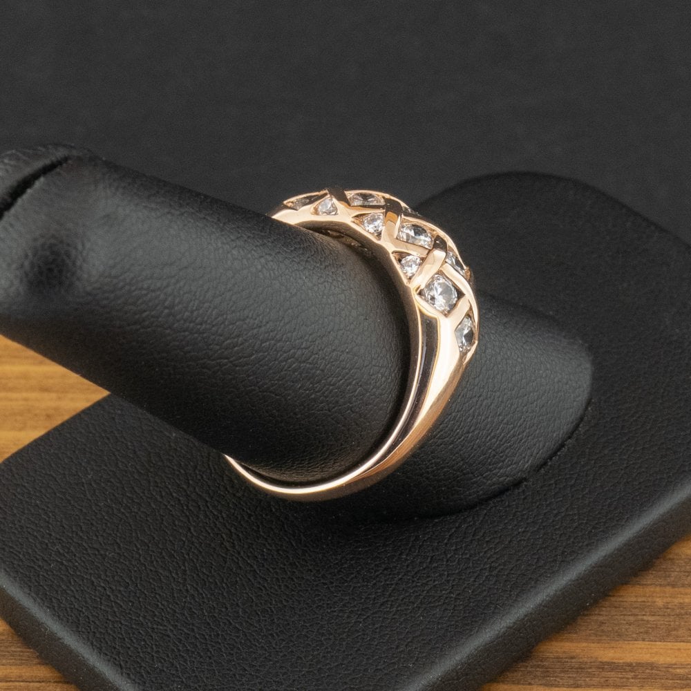 14ct Rose Gold CZ Criss Cross Pattern Ring Size R 3.8g
