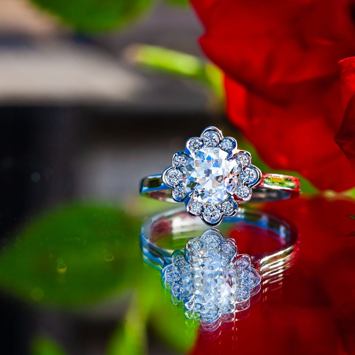 Platinum 1.36ct Old Cut Kozibe effect Diamond Cluster Ring
