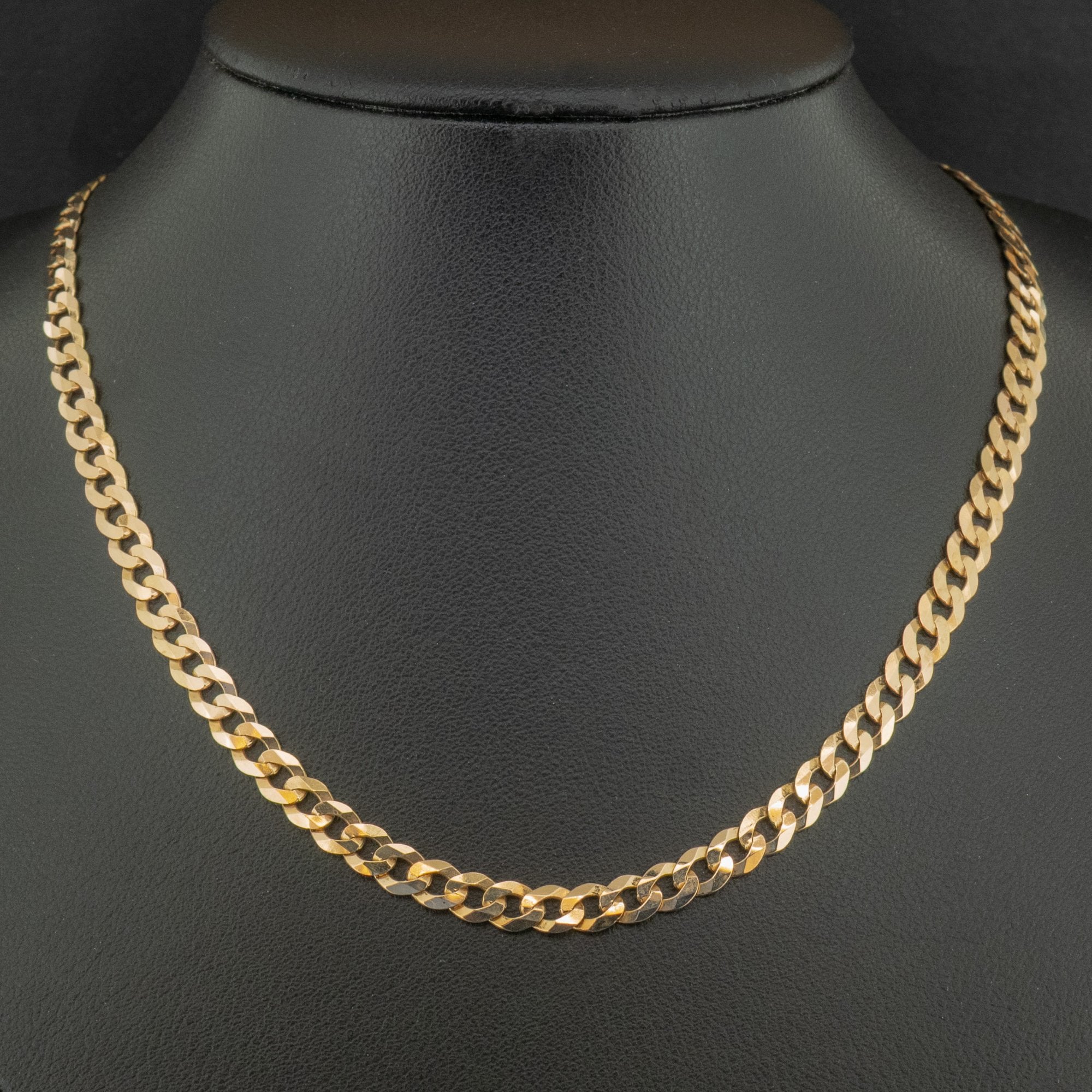 9ct Yellow Gold 19 Inch Curb Chain Necklace 9.7g