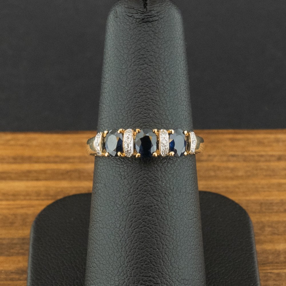 9ct Yellow Gold Sapphire and Diamond Ring Size K 1/2 2.1g