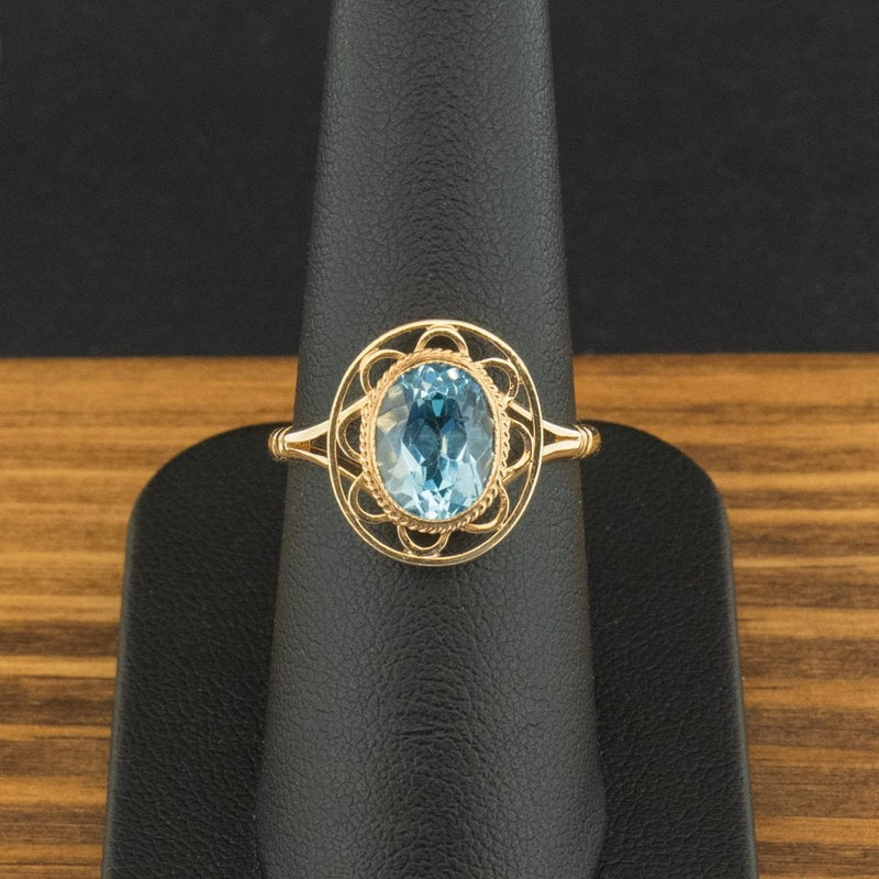 9ct Yellow Gold Topaz Ring Size O 3.3g
