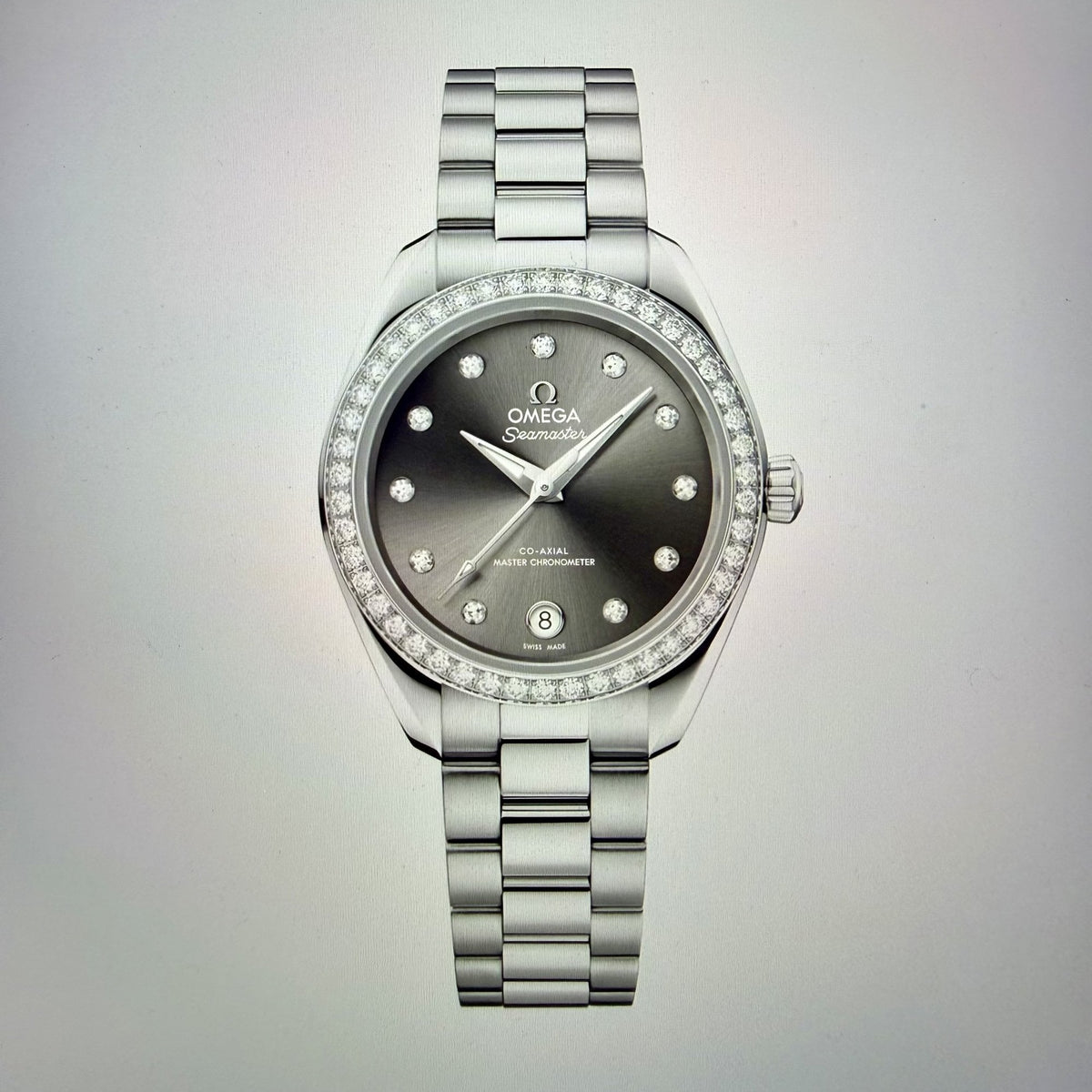 Aqua Terra 30mm - Unworn With Box And Papers