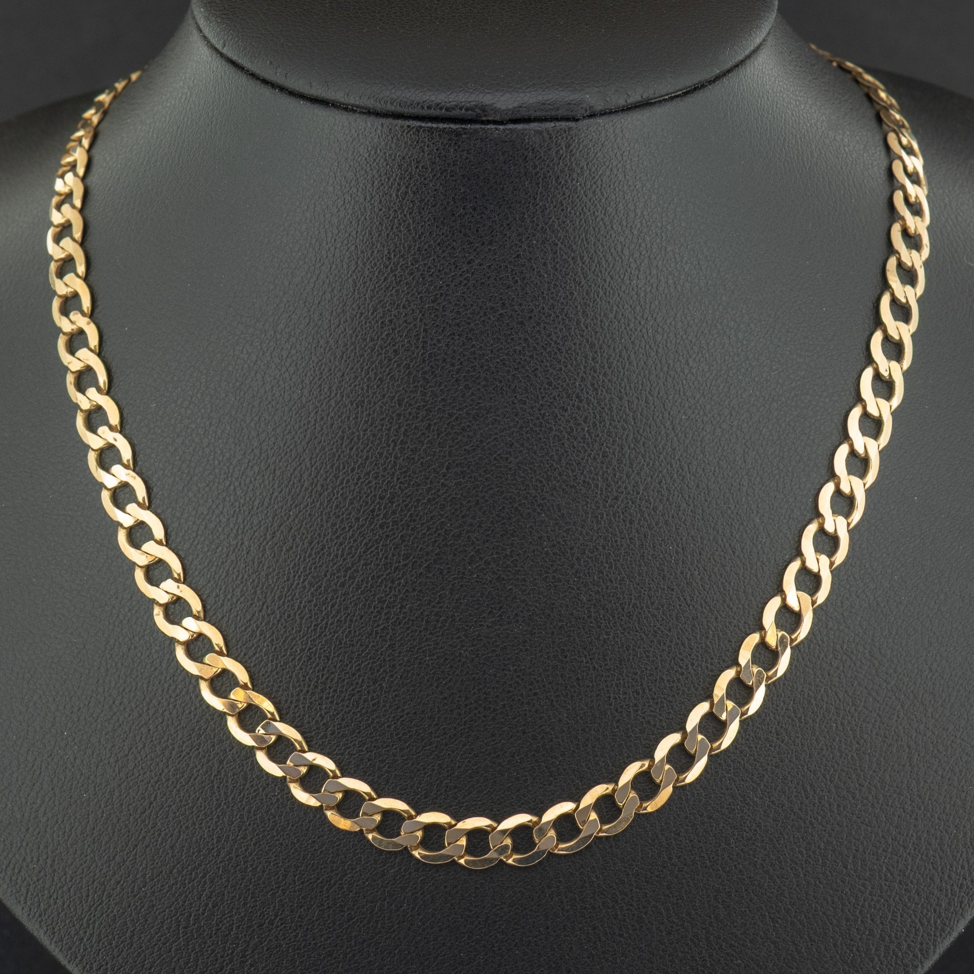 9ct Yellow Gold 18 Inch Curb Chain Necklace 12.3g