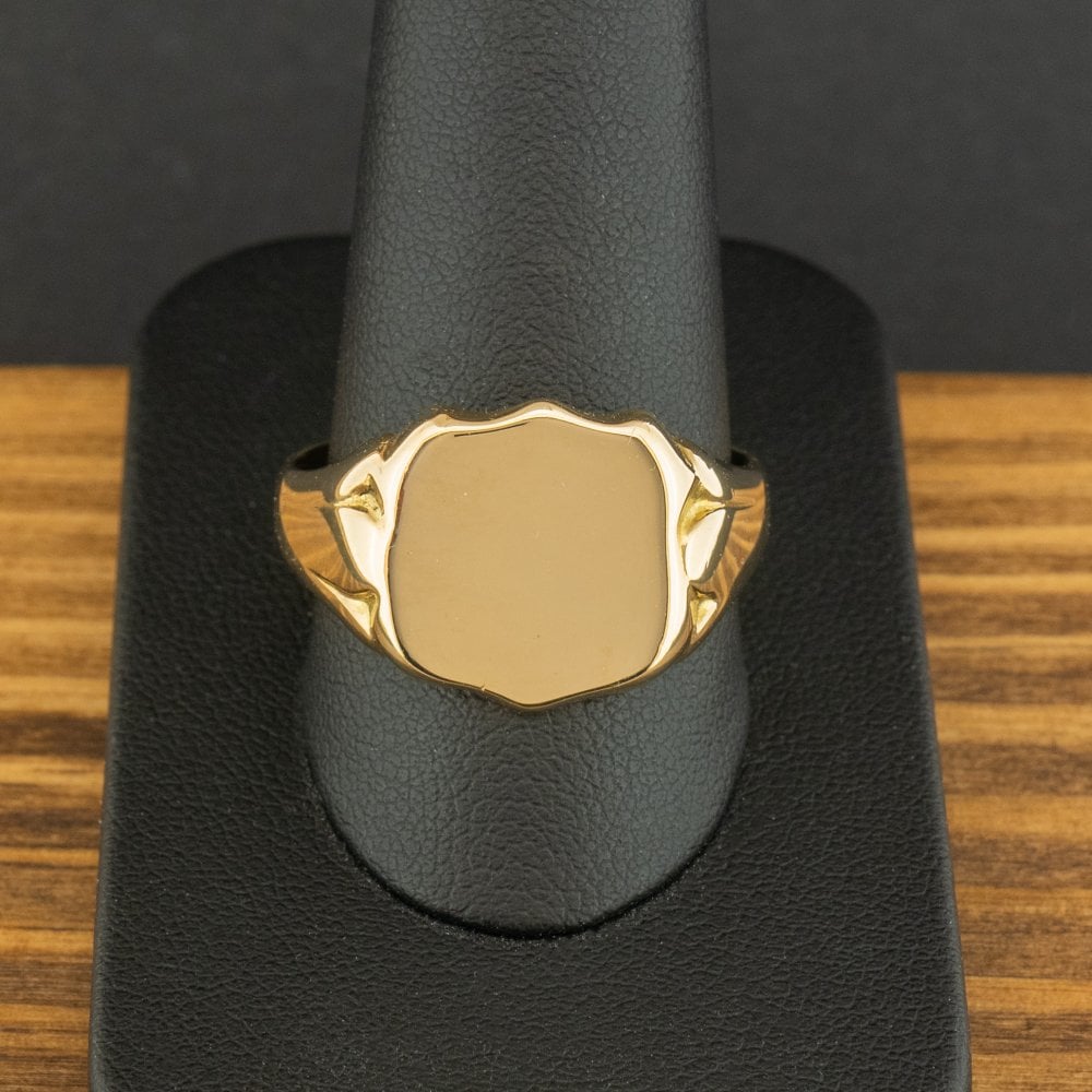 9ct Yellow Gold Shield Signet Ring Size X1/2 11.1g