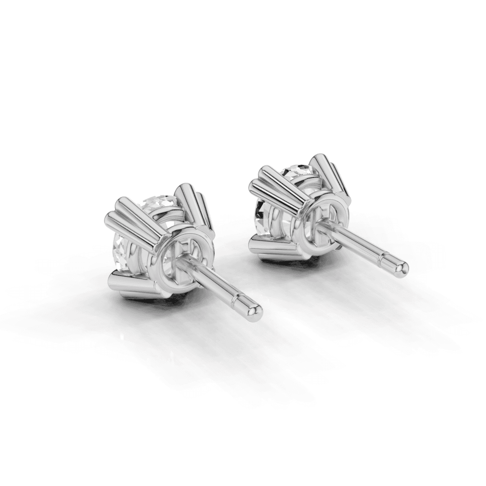 Round 8 Claw Diamond Stud Earrings