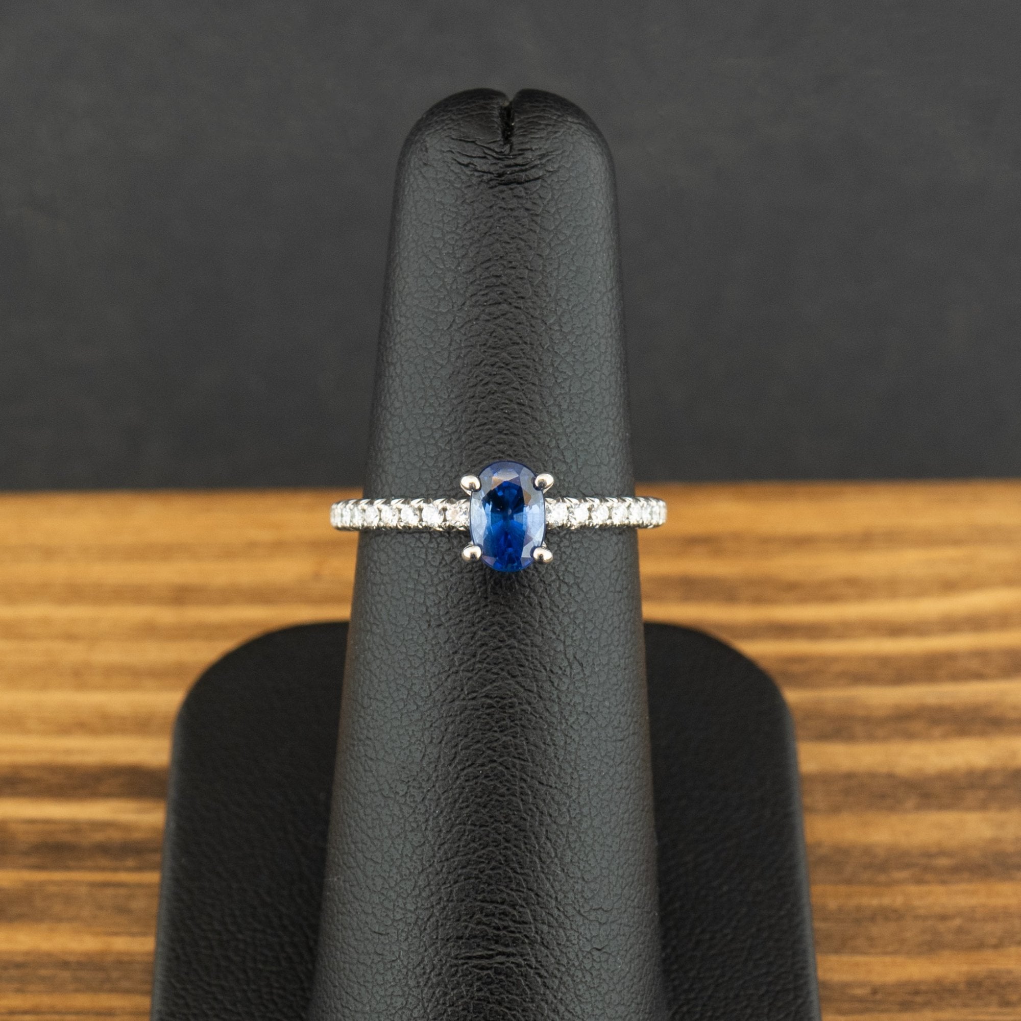 14ct White Gold 0.79ct Sapphire and 0.16ct Diamond Ring Size K 2g