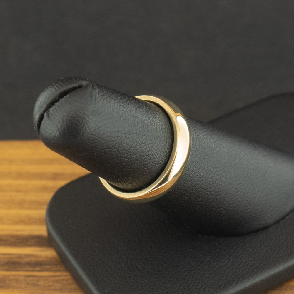 9ct Yellow Gold 4.3mm Cushion Plain Band Ring Size K 1/2 3.8g
