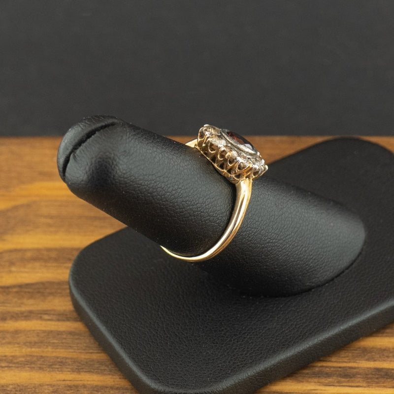14ct yellow Gold & Silver Garnet and Diamond Halo Ring Size M 2.8g