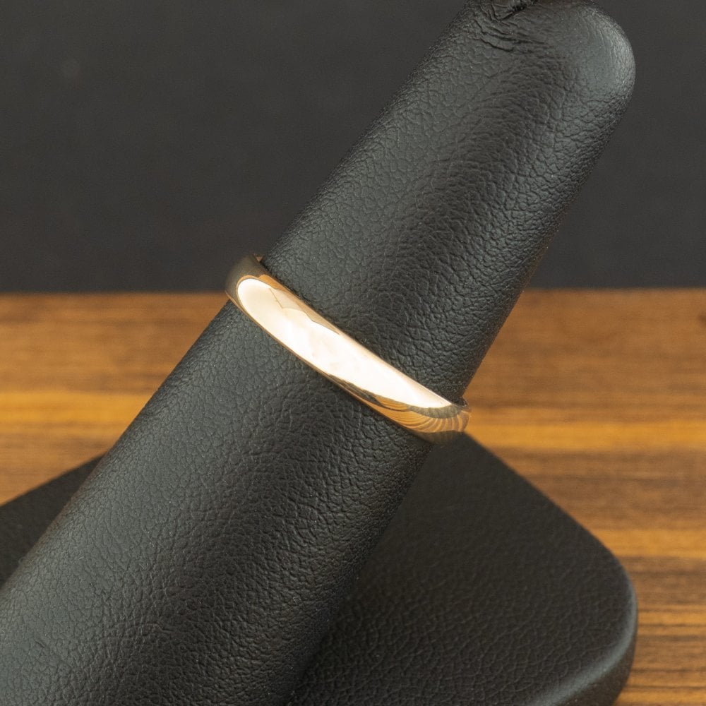 9ct Yellow Gold 3.1mm Court Band Ring Size M 2.0g