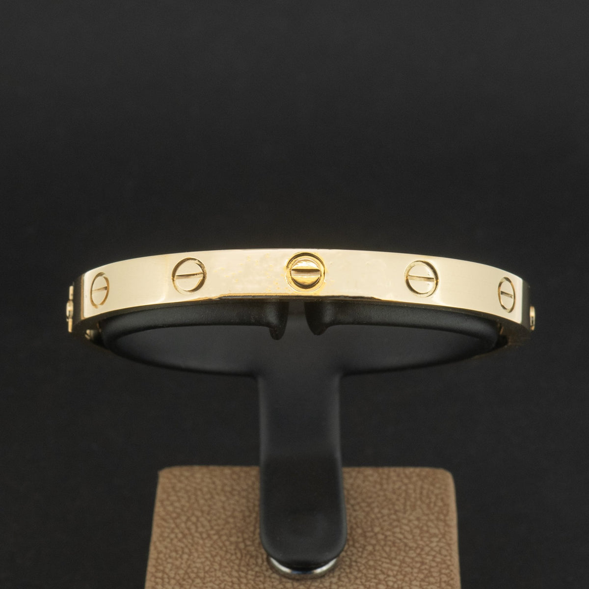 18ct Yellow Gold Cartier Classic Love Bangle with Box and Certificate Size 16