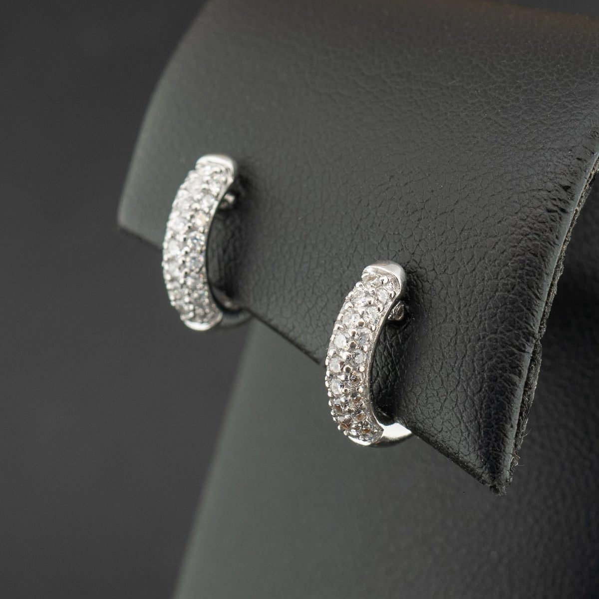18ct White Gold Diamond Hoop Earrings 3.9g