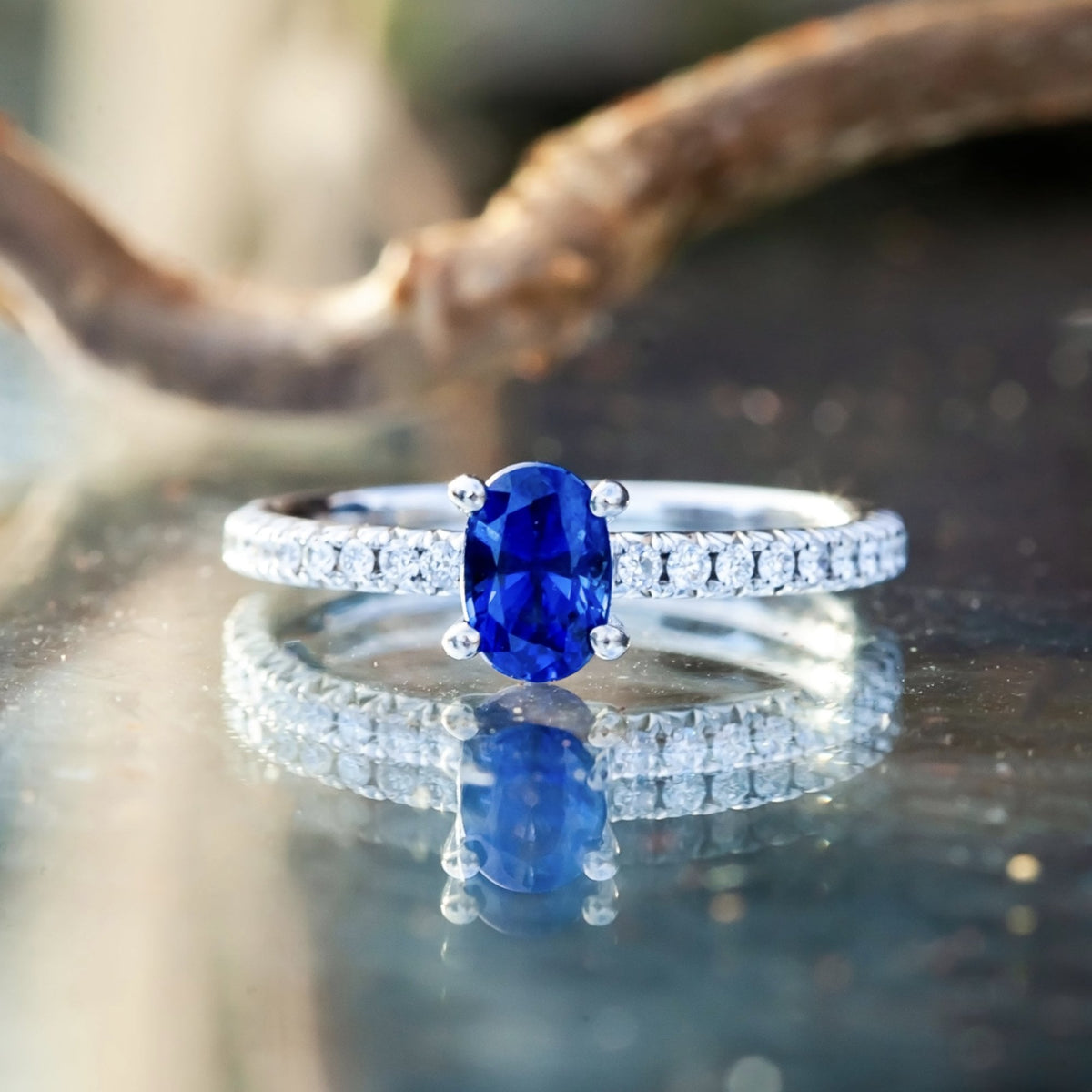 14ct White Gold 0.79ct Sapphire and 0.16ct Diamond Ring Size K 2g