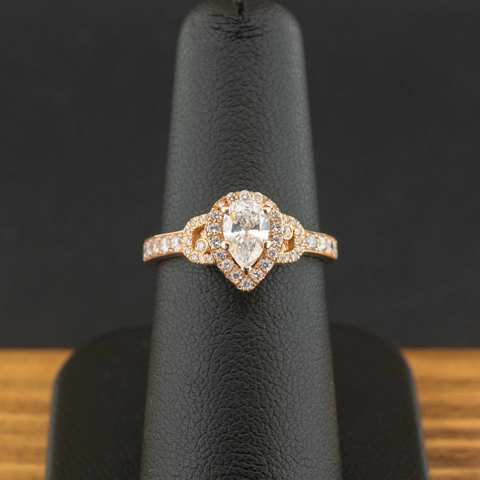 18ct Rose Gold 0.85ct Pear Cut Diamond Halo Ring Size L 3.4g