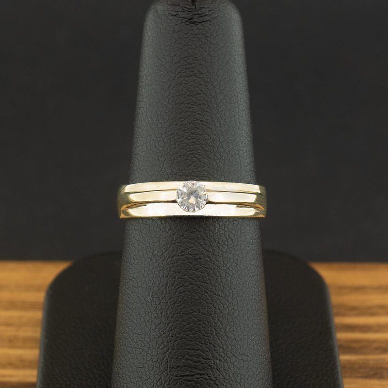 9ct Yellow Gold Cubic Zirconia Ring Size L 1/2 3.6g