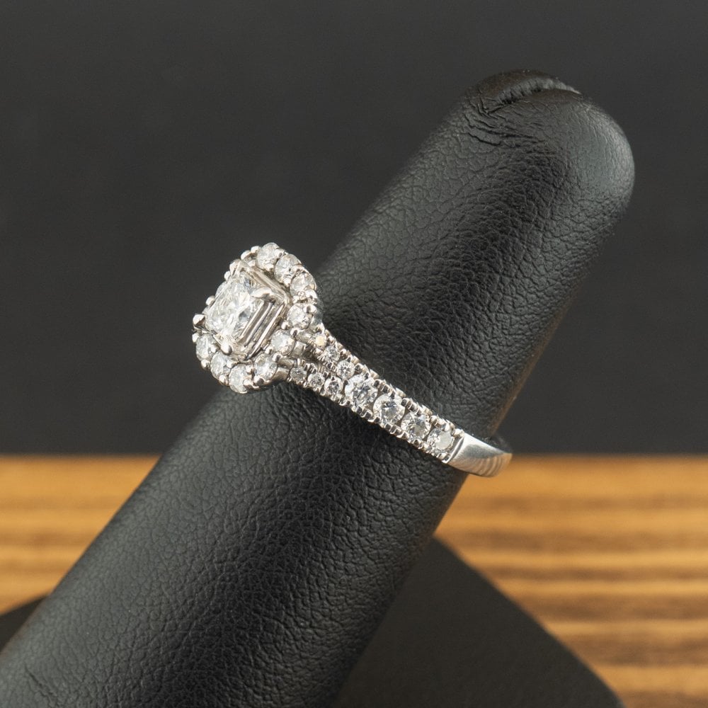 Platinum 0.75ct Radiant Cut Diamond Halo Ring Size J 6.3g