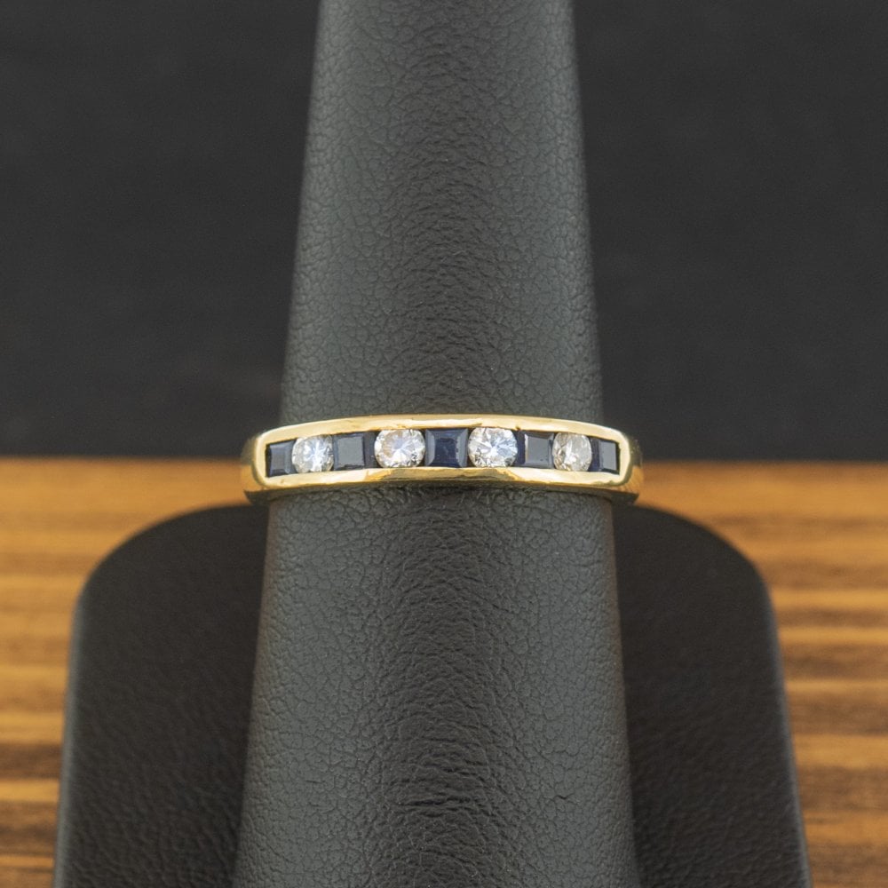 18ct Yellow Gold Sapphire & Diamond Ring Size O 2.8g