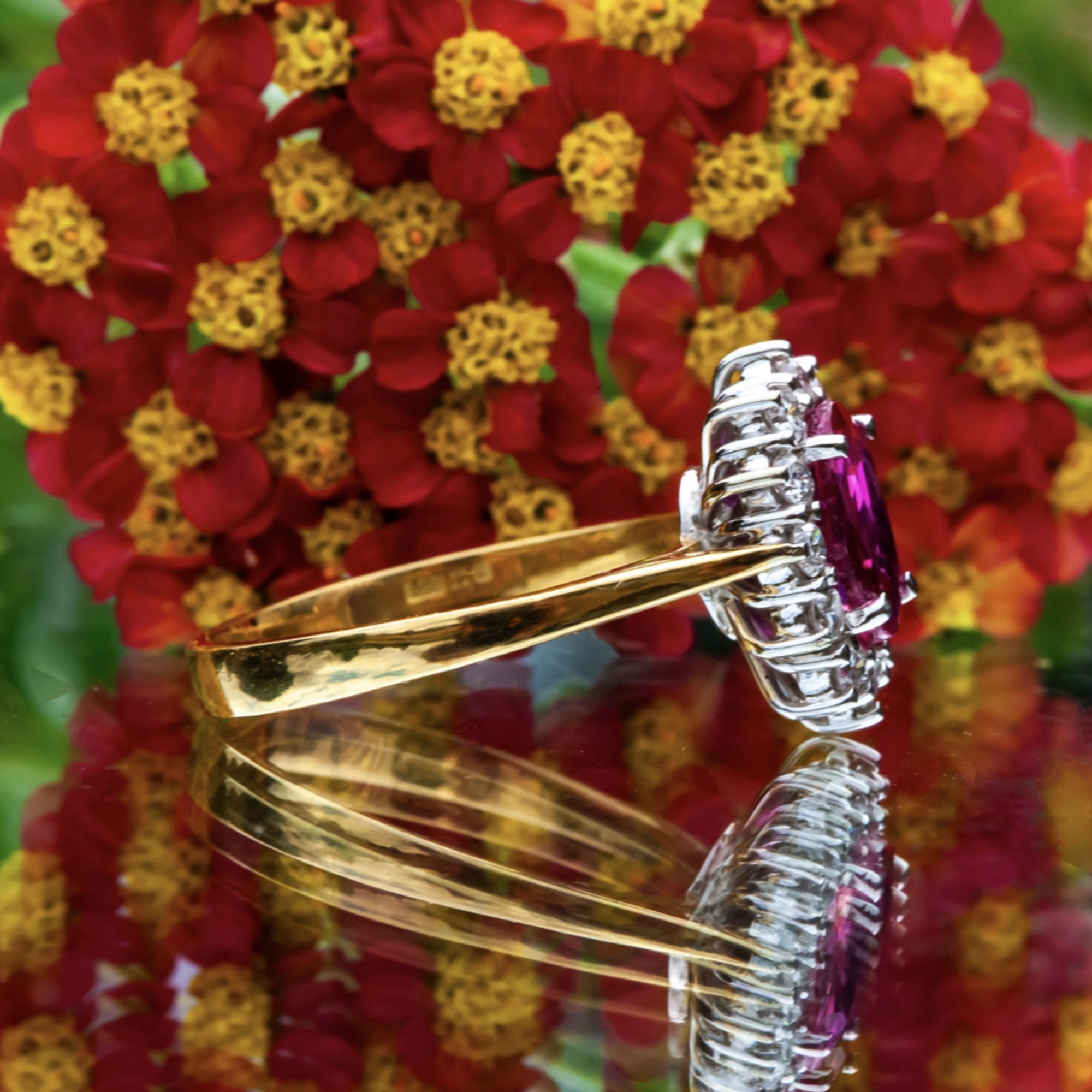 18ct Yellow Gold 0.75ct Ruby and 0.36ct Diamond Ring Size K 1/2 3.6g