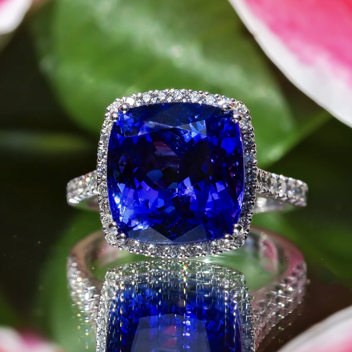 9.32ct Royal Blue Tanzanite & 0.43ct Diamond Platinum Ring