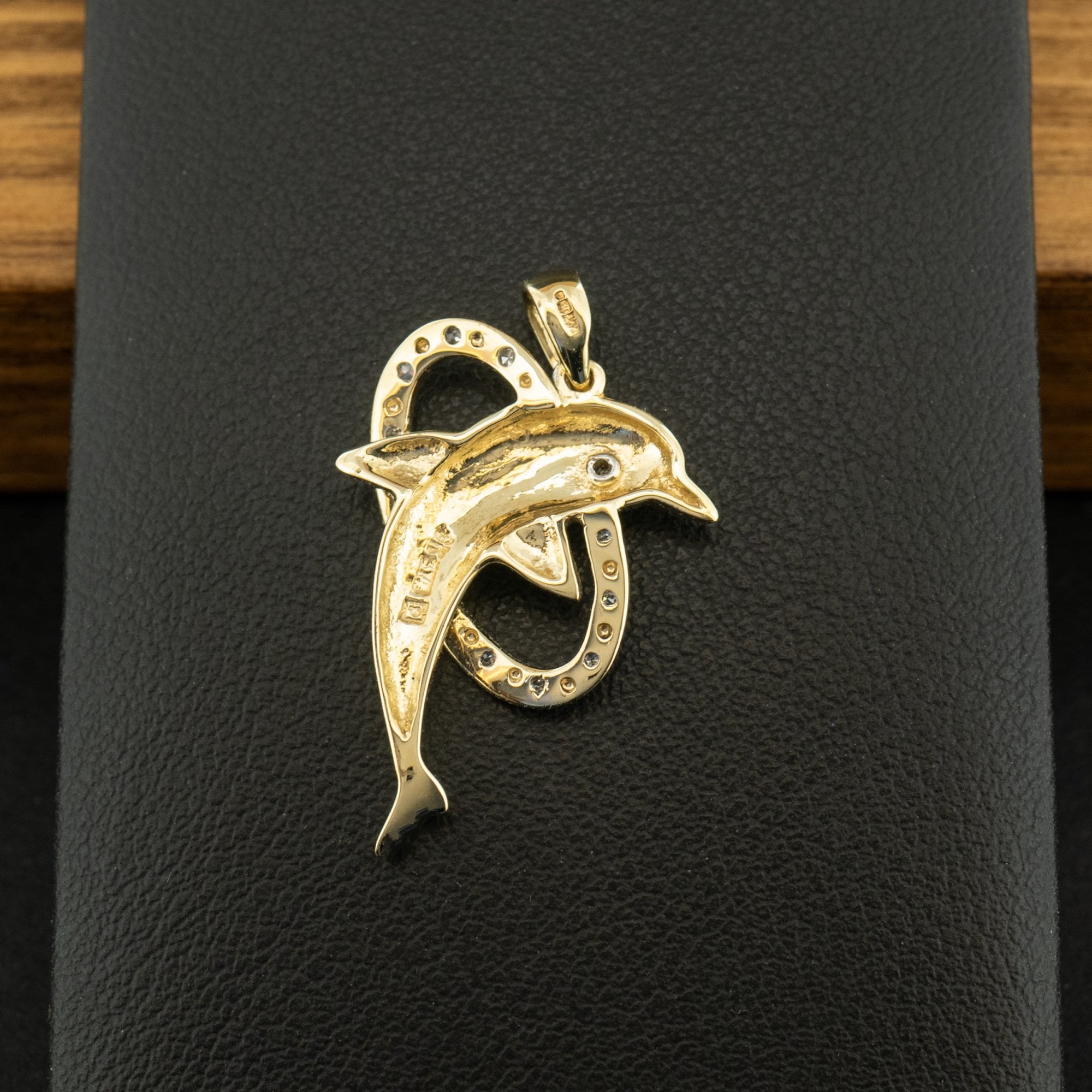 9ct Yellow Gold Diamond Dolphin Pendant 1.7g
