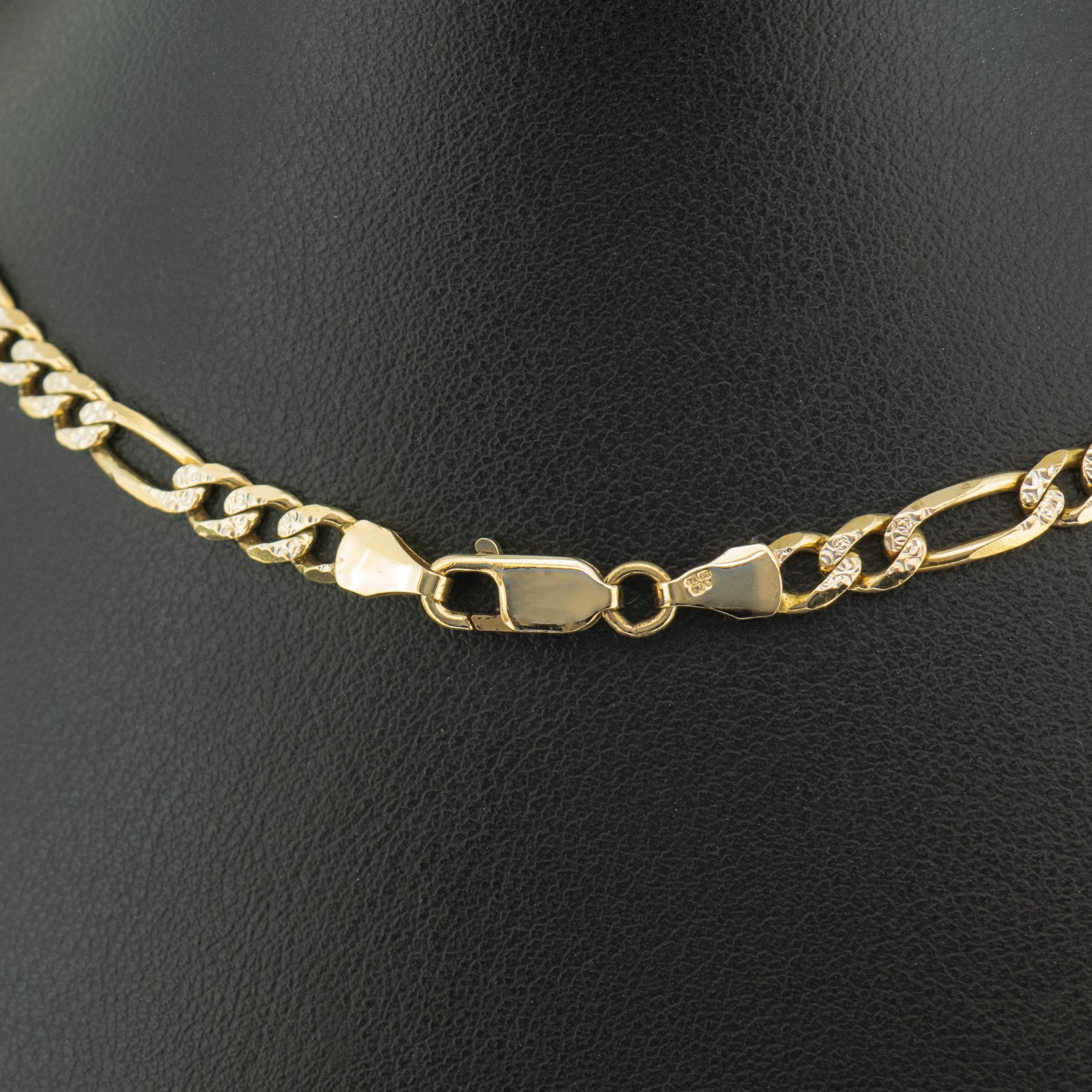 9ct Yellow Gold Patterned 22 Inch Figaro Chain Necklace 15g
