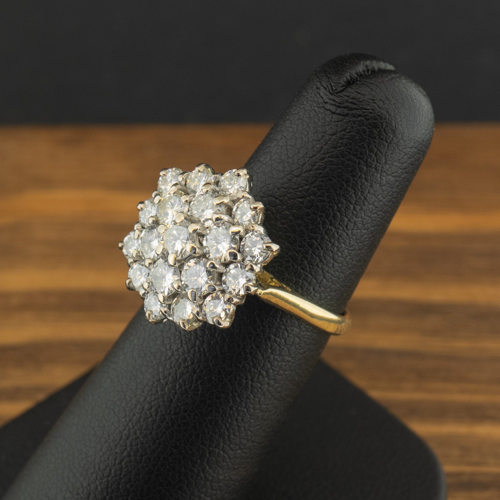 18ct Yellow Gold 2.1ct Diamond Cluster Ring Size J 5.4g