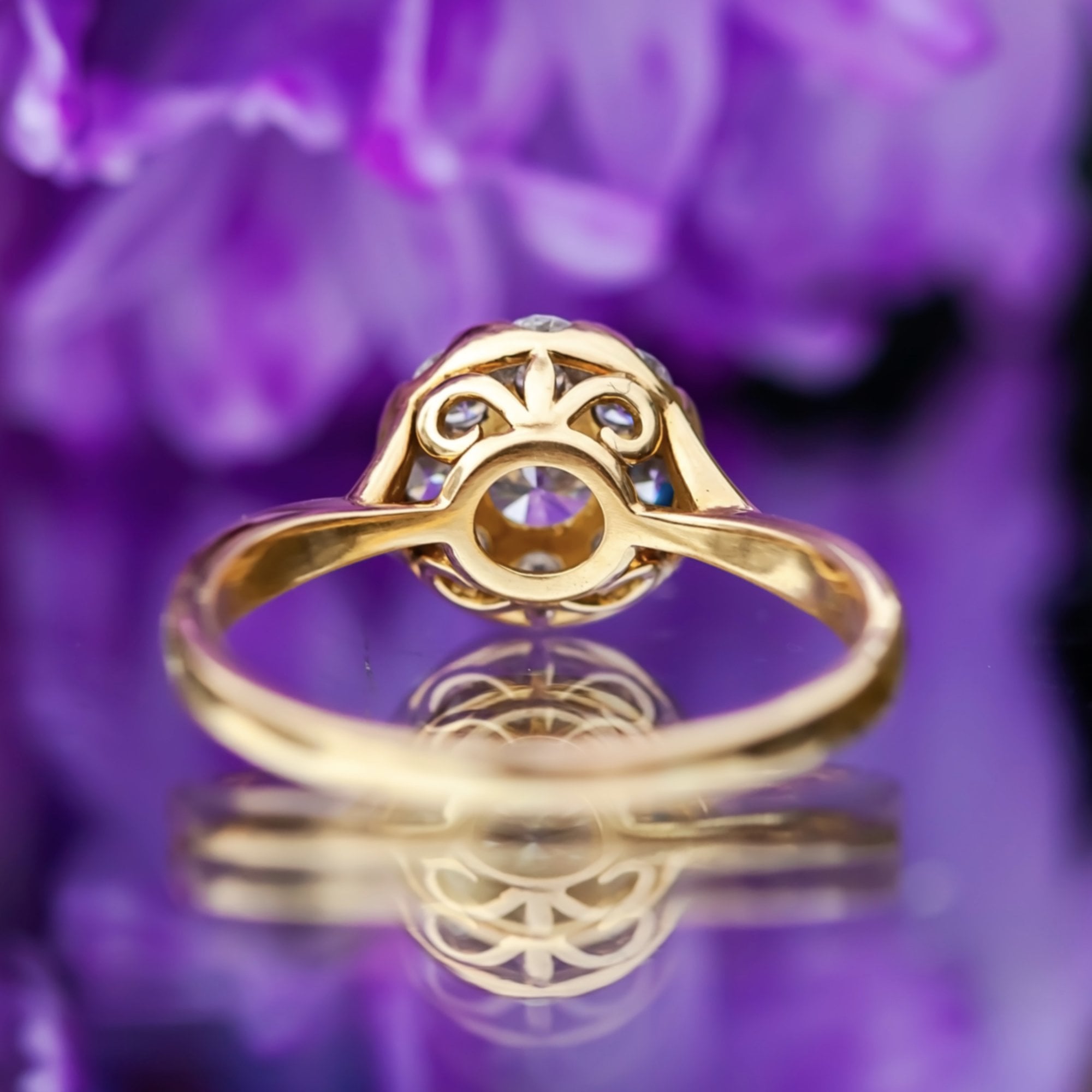 18ct Yellow Gold 1.00ct Diamond Cluster Ring Size P 1/2 3.6g