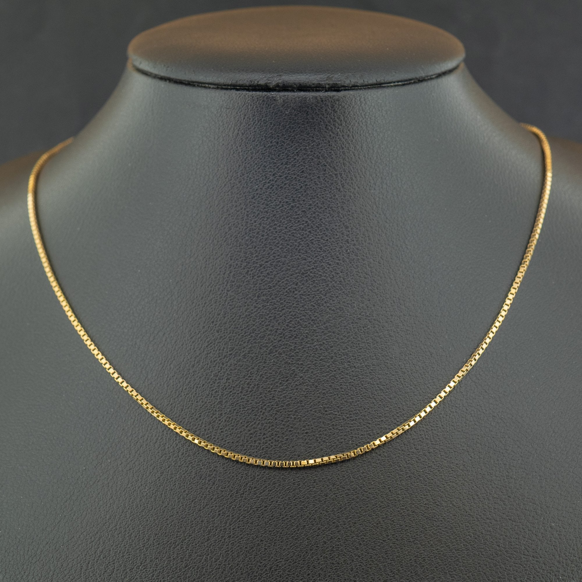 18ct Yellow Gold 19 Inch Box Chain Necklace 4.6g