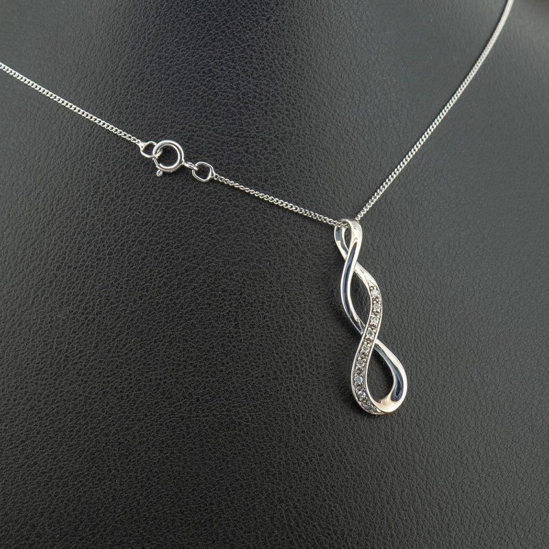 9ct White Gold Diamond Twist Pendant 18 Inch Necklace 1.6g