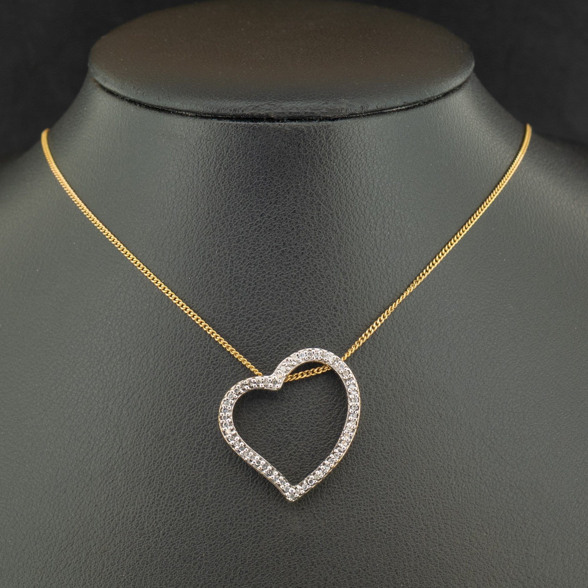 9ct Yellow Gold 18 Inch Diamond Heart Necklace 3.7g