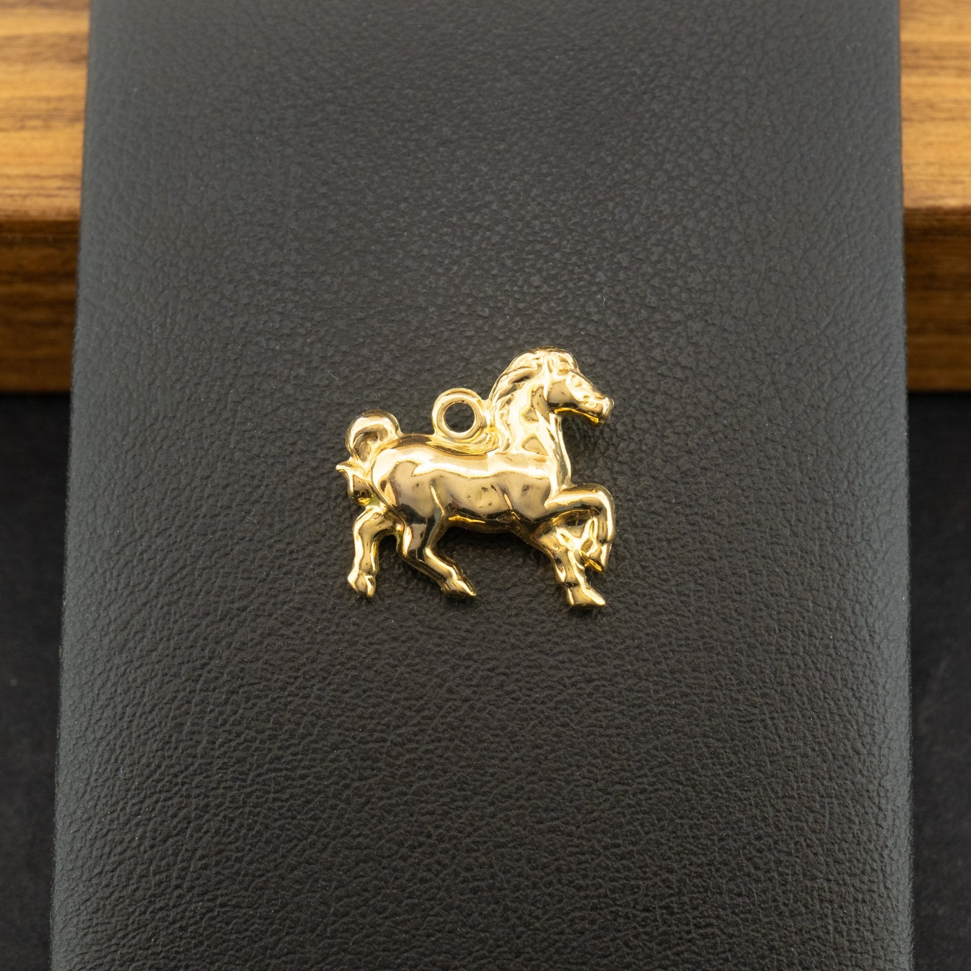 9ct Yellow Gold Horse Charm 0.8g