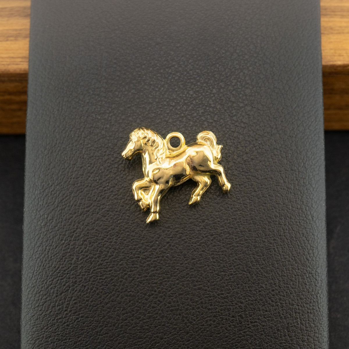 9ct Yellow Gold Horse Charm 0.8g