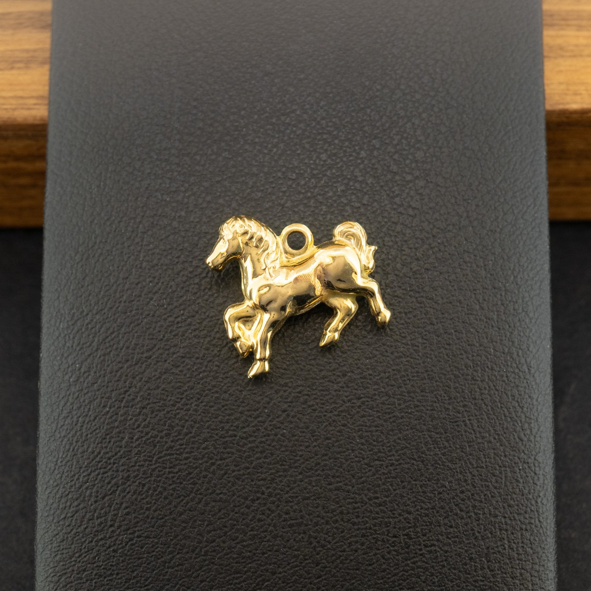 9ct Yellow Gold Horse Charm 0.8g