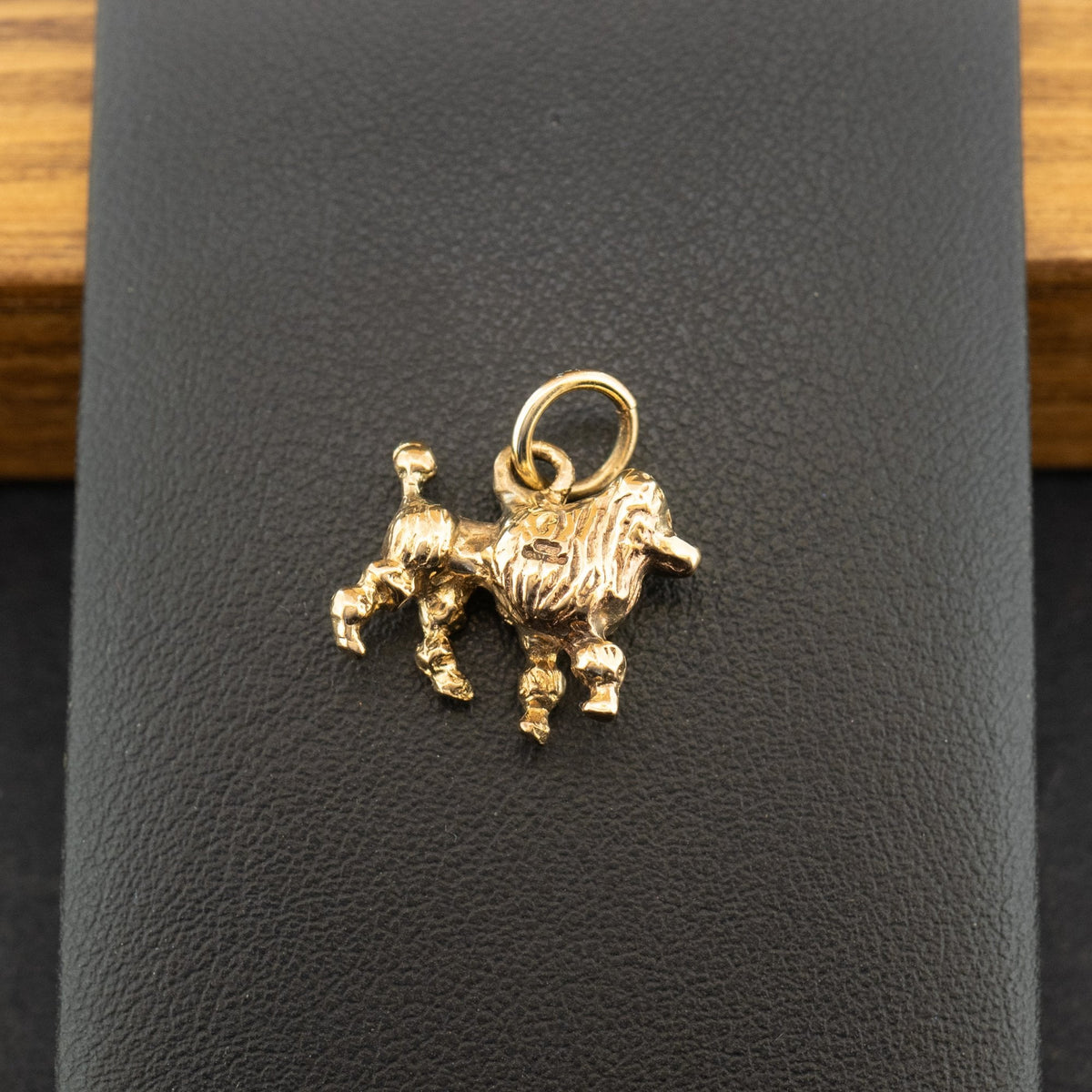 9ct Yellow Gold Poodle Charm 3.6g
