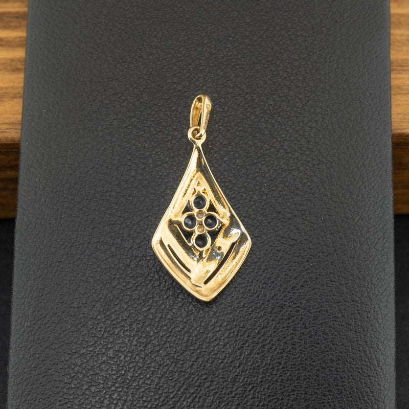 18ct Yellow Gold Sapphire and Diamond Pendant 1.2g