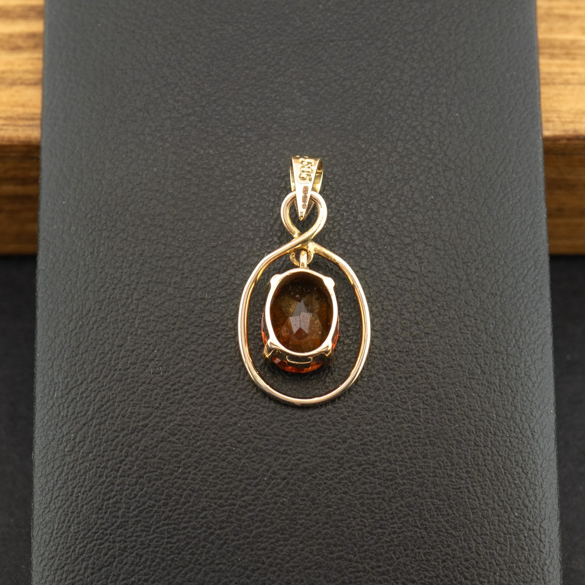 14ct Yellow Gold Citrine Pendant 1.3g