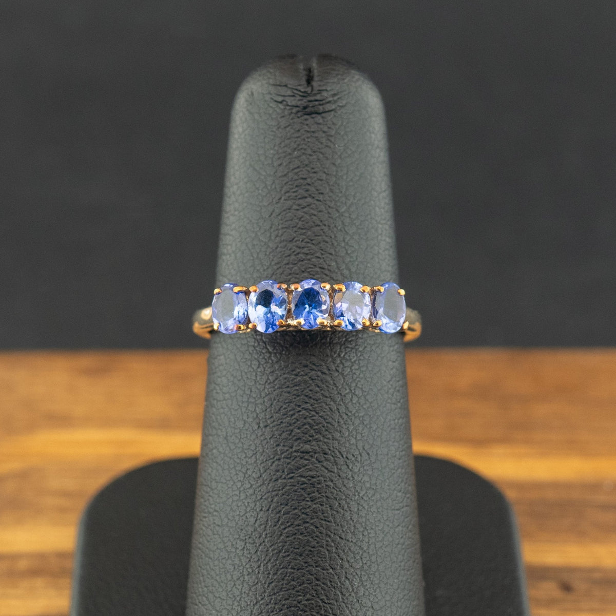 9ct Yellow Gold 5 Stone Tanzanite Ring Size J 1.8g