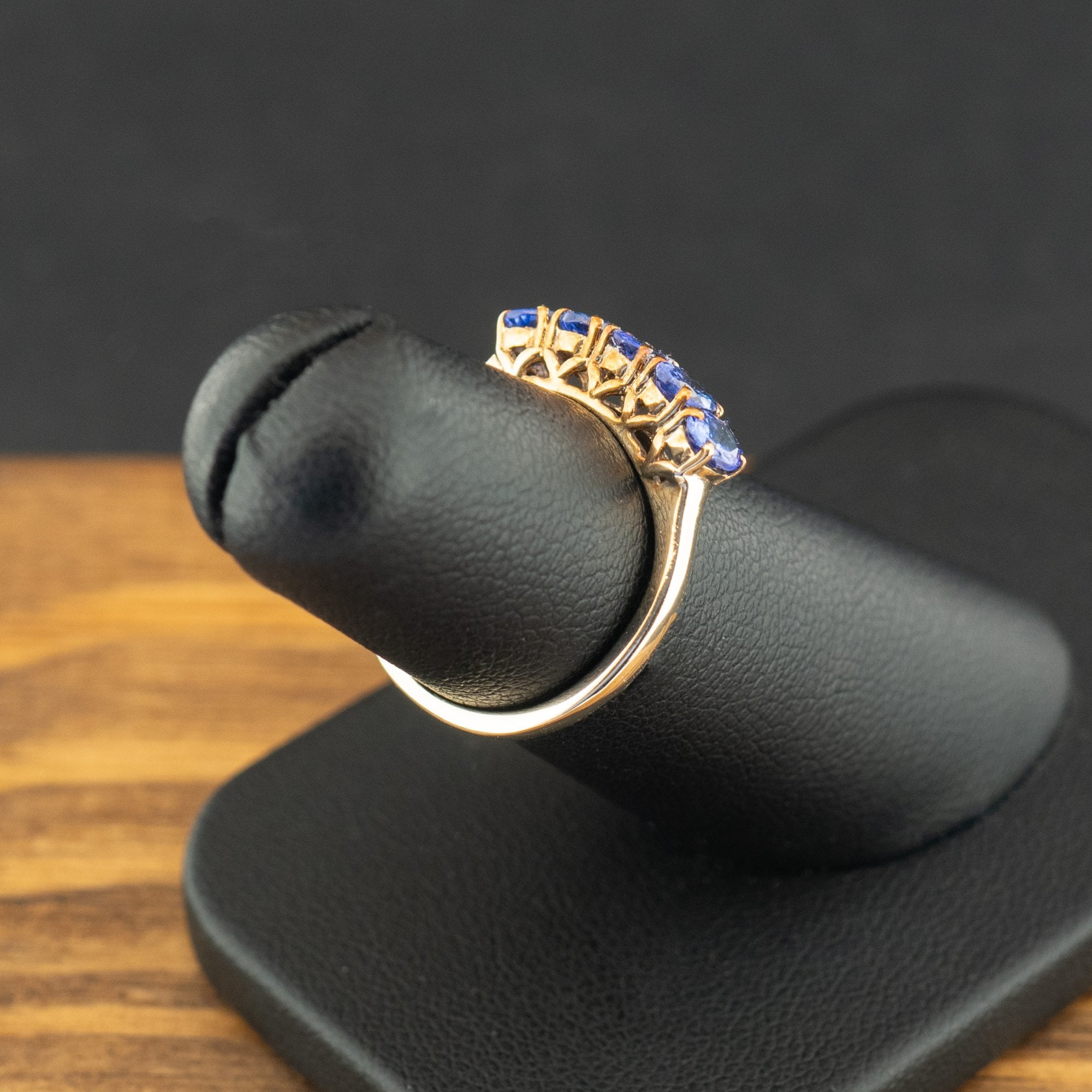 9ct Yellow Gold 5 Stone Tanzanite Ring Size J 1.8g
