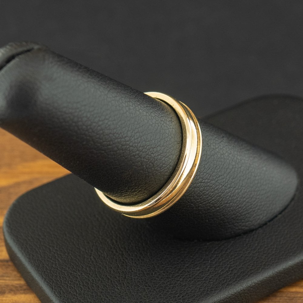9ct Yellow Gold 3.9mm Grooved Band Ring Size P 2.9g