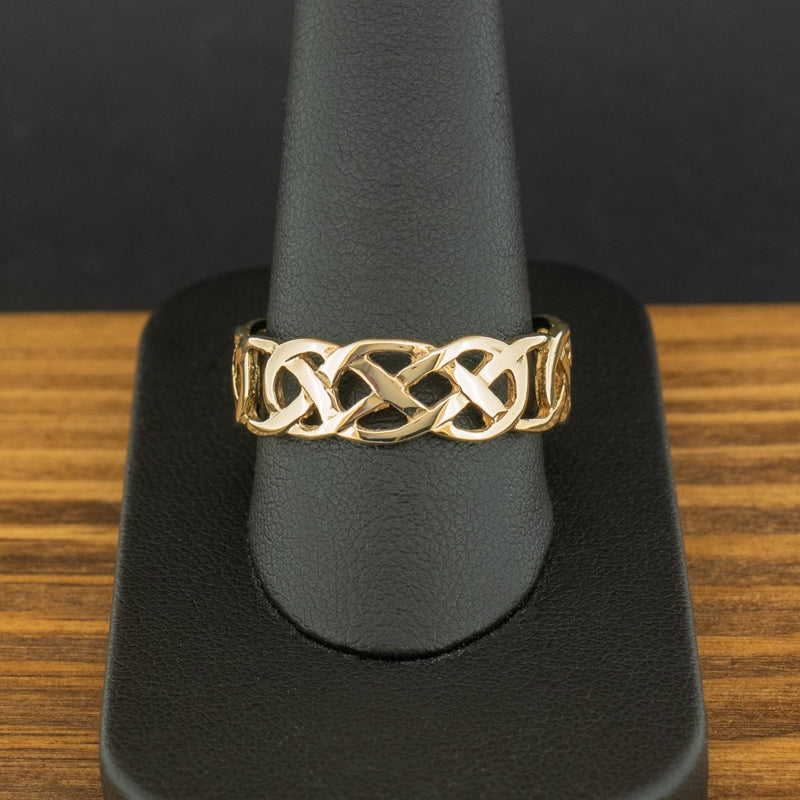 9ct Yellow Gold Celtic Knot Band Ring Size Y 3.4g