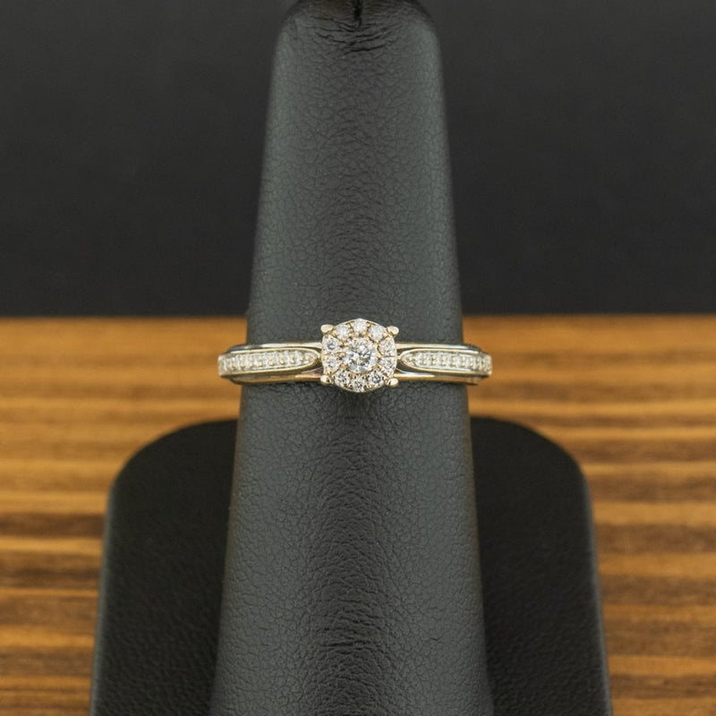 9ct Two Tone Disney Enchanted 0.2ct Diamond Ring 3.2g Size L 1/2