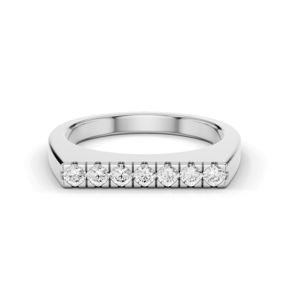 Round Cut Pavé Signet Ring